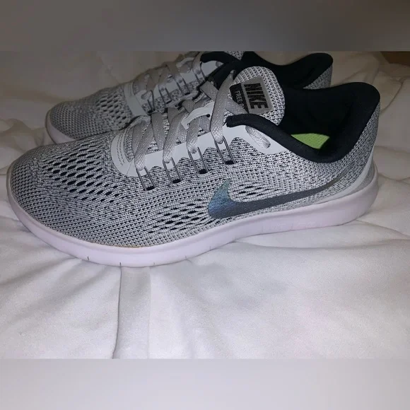 Nike Free Run White/Black-Pure Platinum - Picture 8 of 8